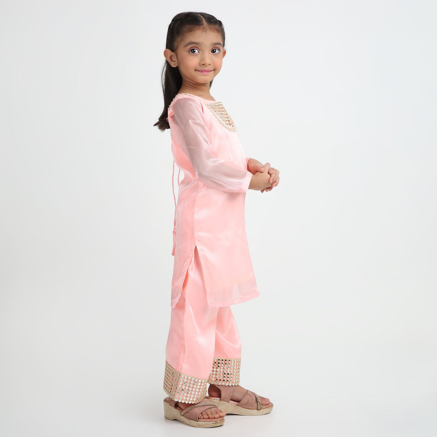 Pink Mirror Work Salwar Suit – 3X Festive Elegance